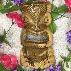 Tiki mask totem monkeypod wood Maui